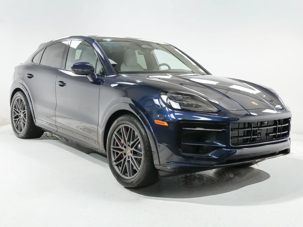 New 2026 Porsche Cayenne GTS AWD/4WD image 7
