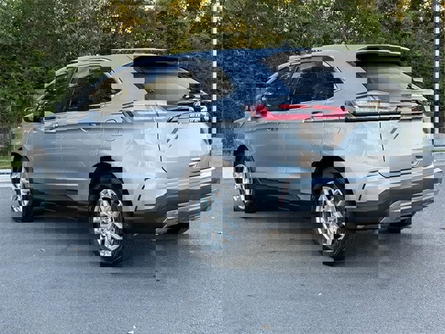 Used 2022 Ford Edge SEL image 5