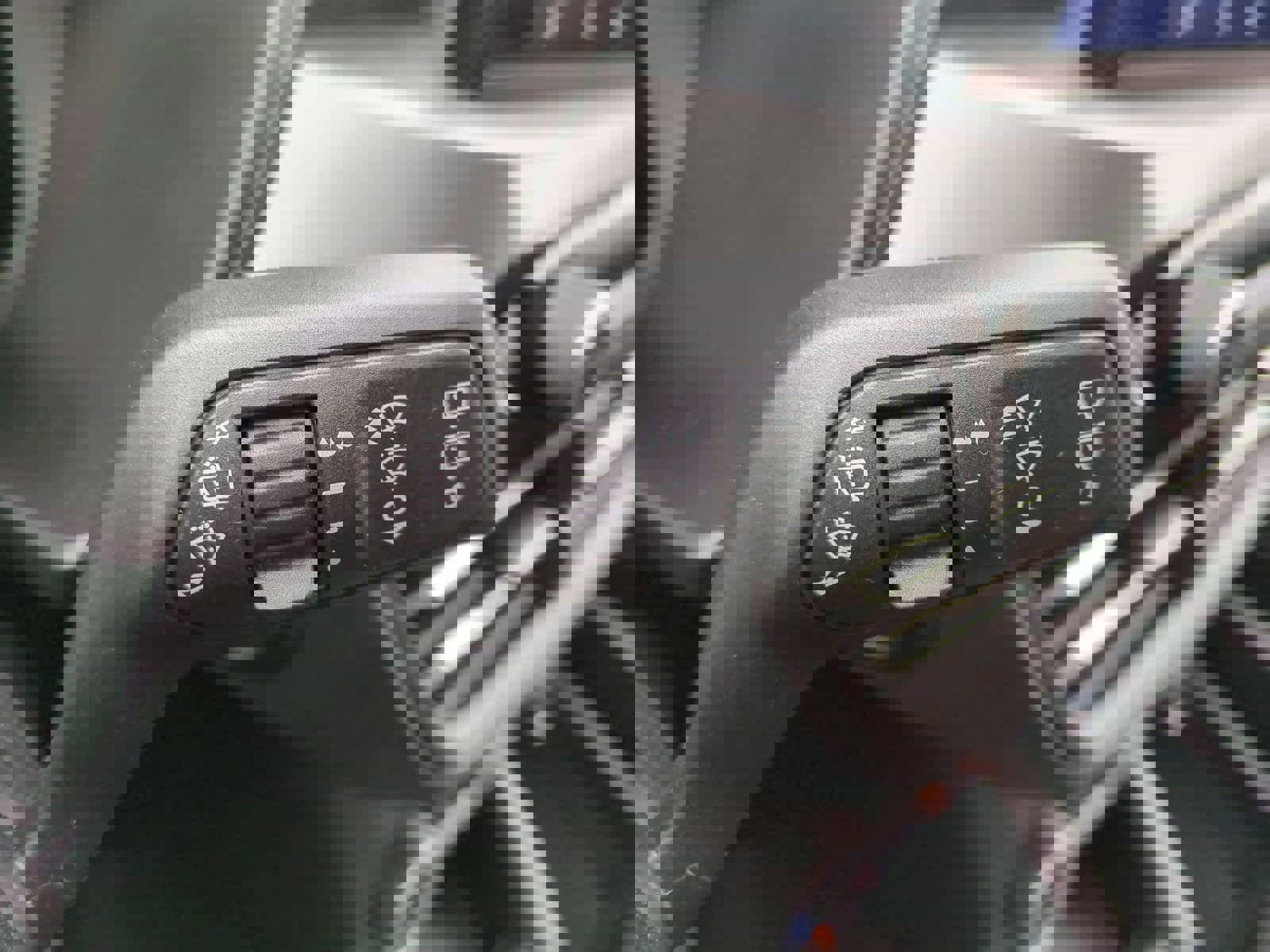 Used 2023 Ford Escape Active image 25