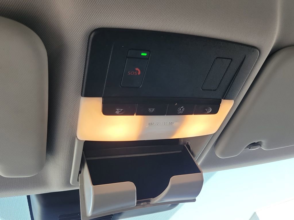 Used 2023 Mitsubishi Outlander SE image 18