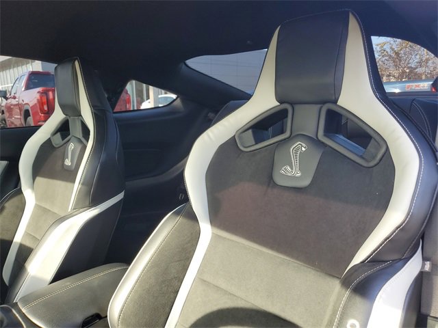 Used 2021 Ford Mustang Shelby GT500 w/ Technology Package image 29