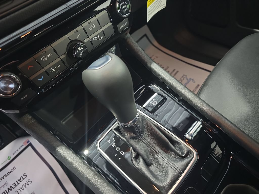 New 2026 Jeep Compass Latitude AWD/4WD image 23