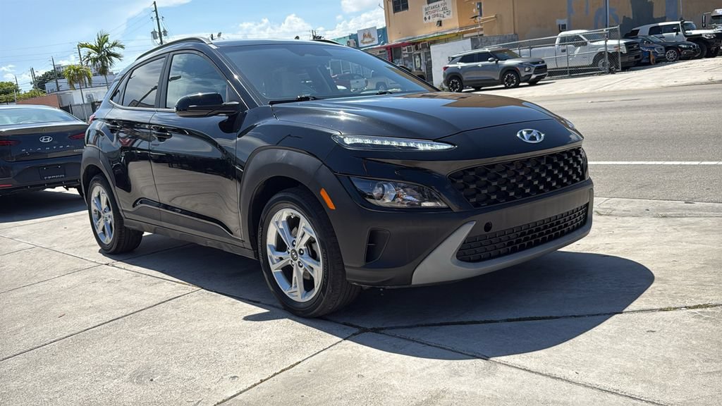 Used 2023 Hyundai Kona SEL FWD image 16