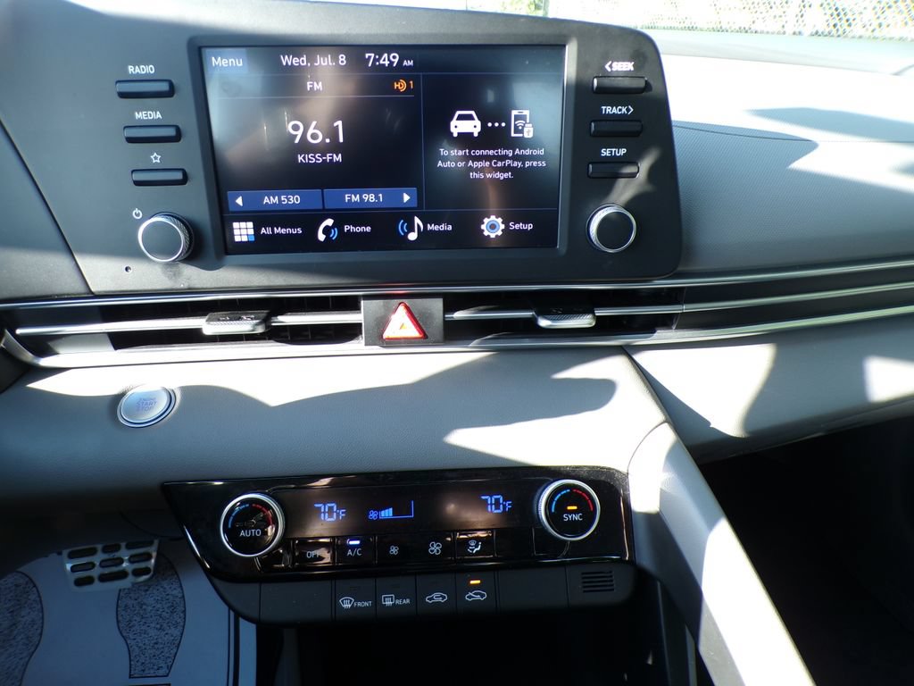 Certified 2025 Hyundai Elantra Sport FWD image 23