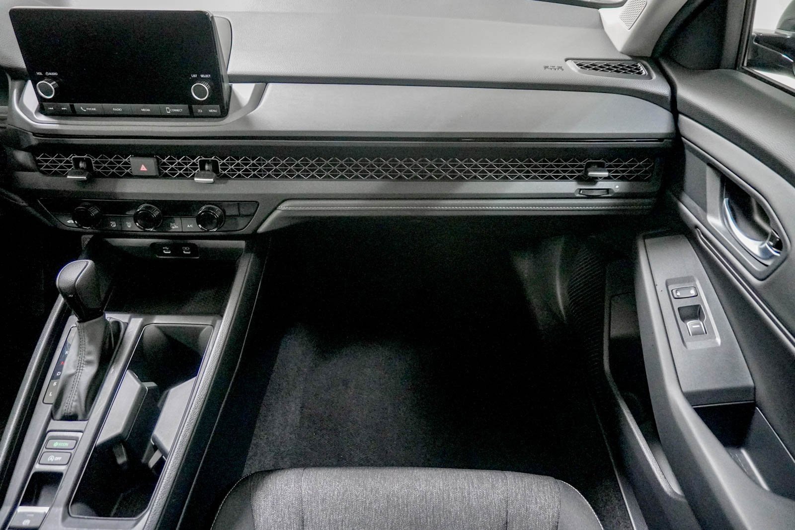 Certified 2025 Honda Accord SE image 28