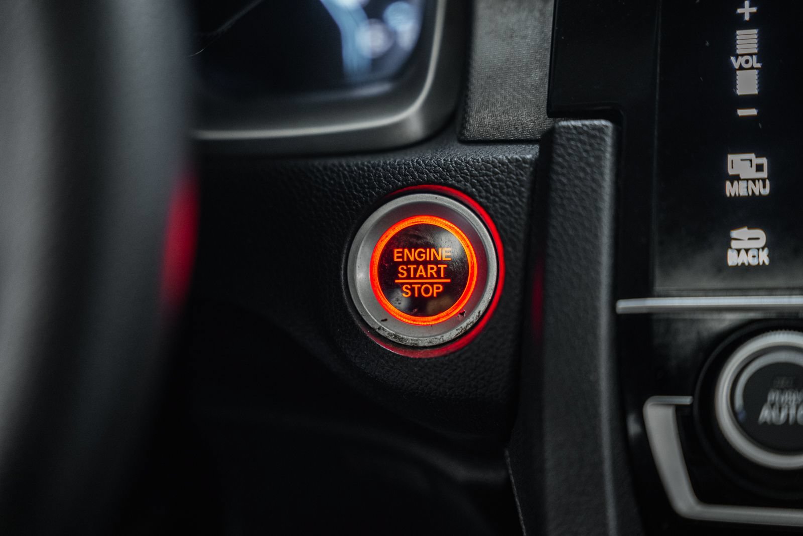 Used 2018 Honda Civic EX image 23