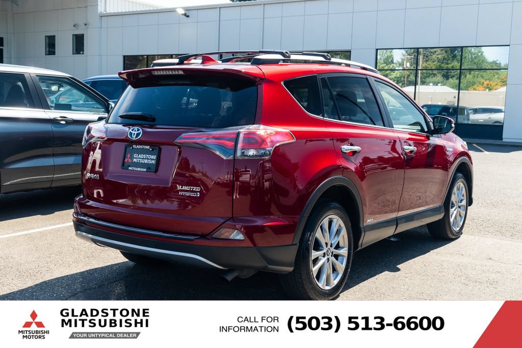 Used 2018 Toyota RAV4 Limited w/ Advanced Technology Package AWD/4WD image 7