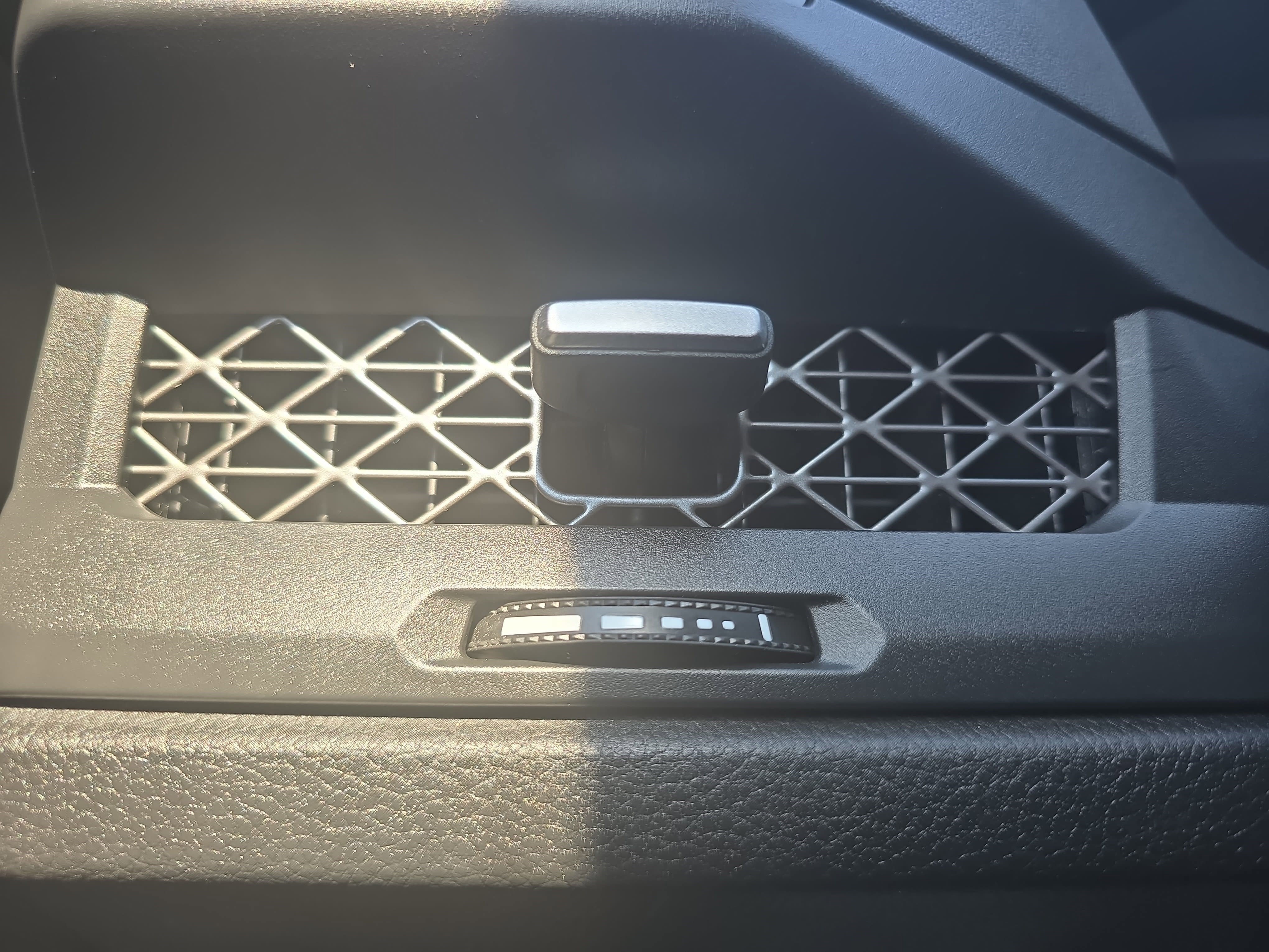 Used 2023 Honda Accord EX image 24