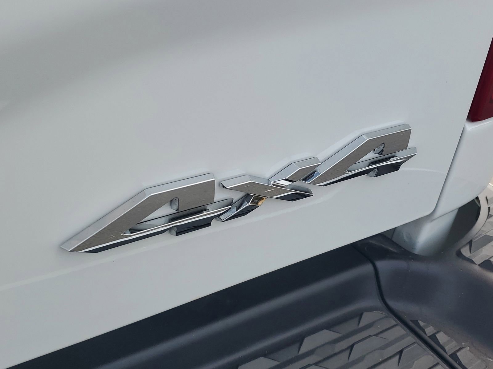 Used 2024 RAM 2500 Laramie w/ Safety Group image 7