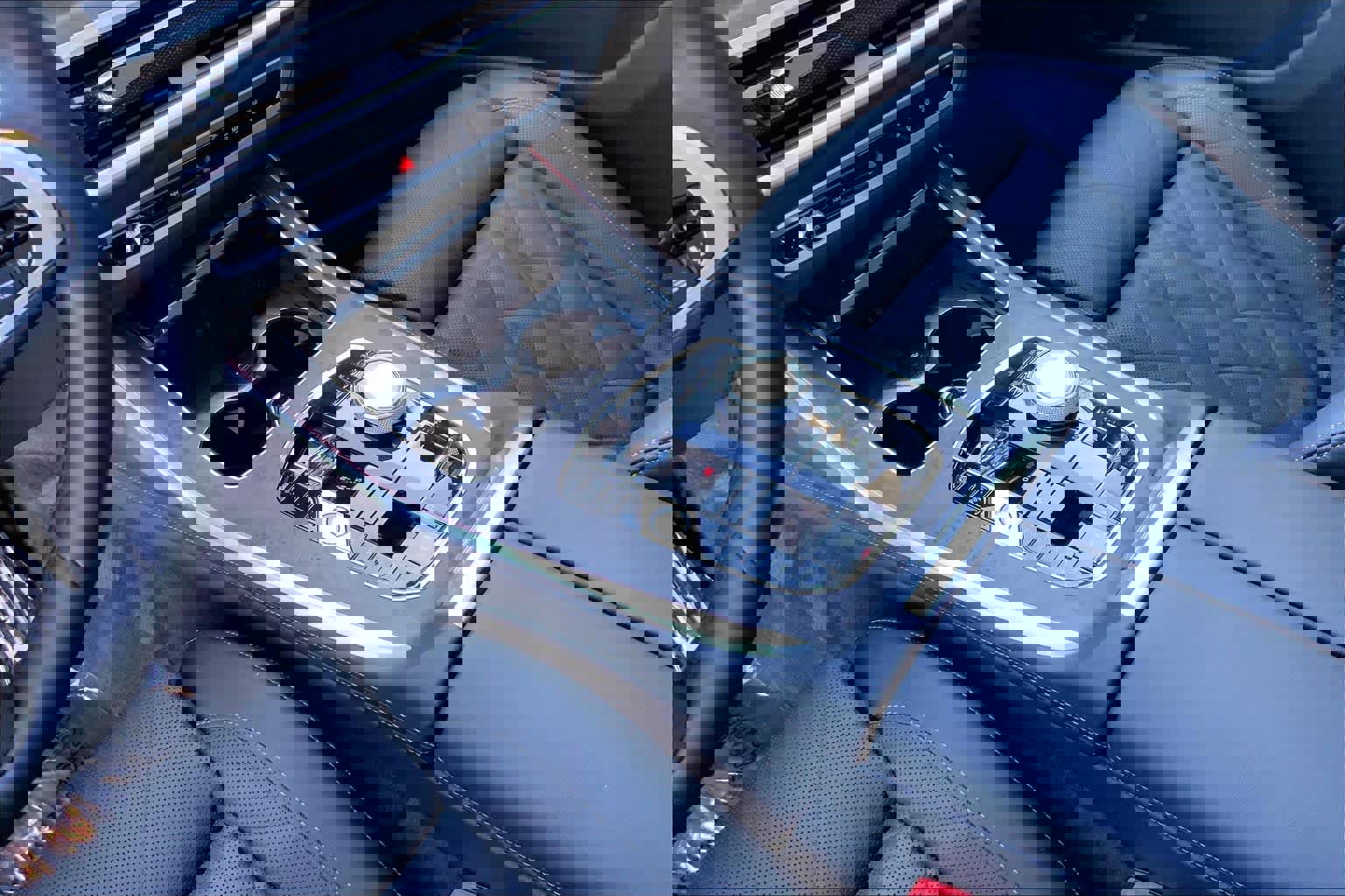 Used 2024 BMW X7 xDrive40i w/ M Sport Package image 14