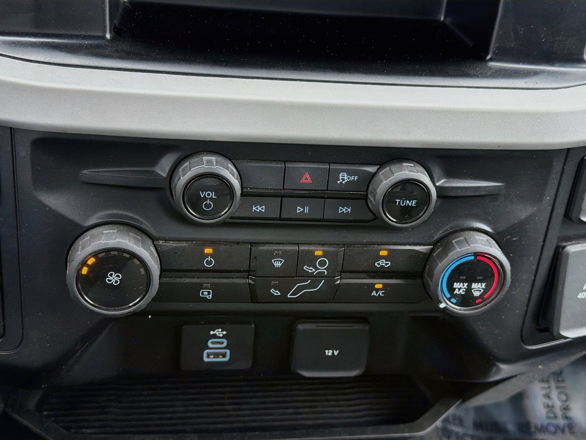 Used 2025 Ford F250 XLT AWD/4WD image 31