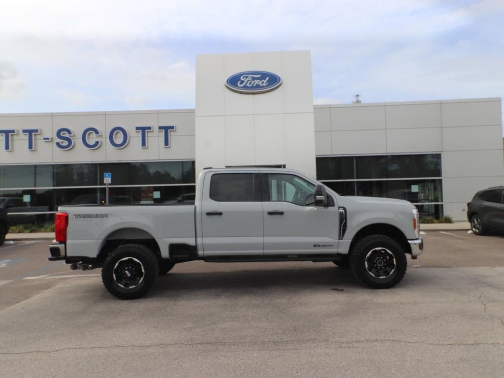 New 2026 Ford F250 XLT w/ Tremor Off-Road Package AWD/4WD image 15