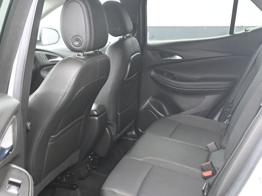 Used 2023 Buick Encore GX Preferred w/ Cold Weather Comfort Package AWD/4WD image 13