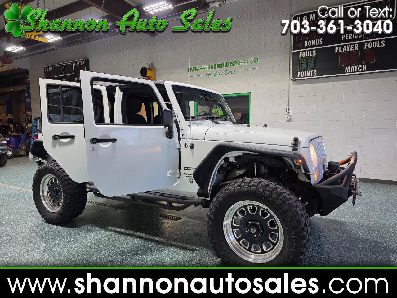 Used 2018 Jeep Wrangler Unlimited Sport w/ Connectivity Group AWD/4WD image 1