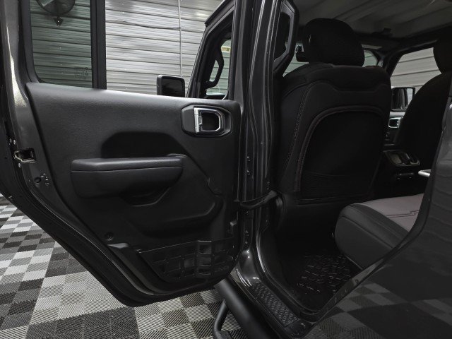 Used 2023 Jeep Gladiator Sport AWD/4WD image 33