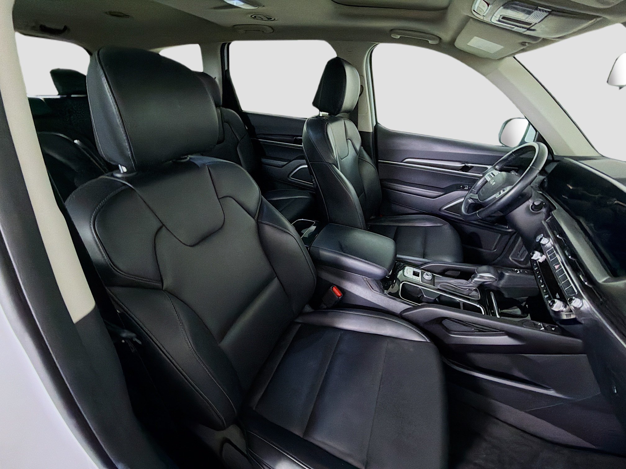 Used 2025 Kia Telluride S FWD image 34
