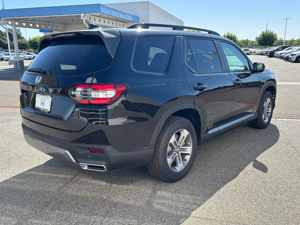 New 2026 Honda Pilot EX-L image 5