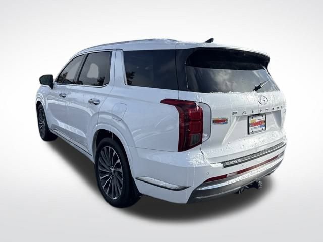 Used 2025 Hyundai Palisade Calligraphy image 3
