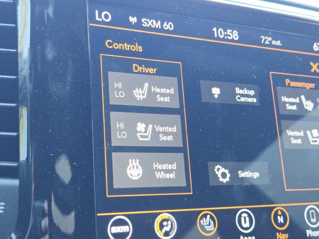 Used 2021 Jeep Grand Cherokee High Altitude AWD/4WD image 29