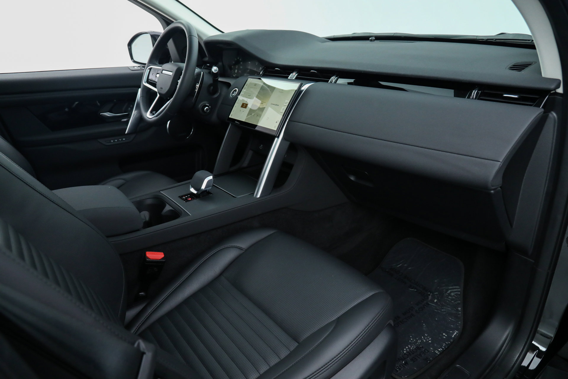 Used 2024 Land Rover Discovery Sport S image 15