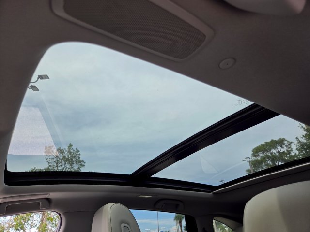 Used 2019 Acura RDX w/ Technology Package FWD image 12