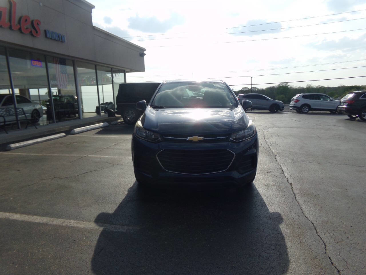Used 2018 Chevrolet Trax LS FWD image 3