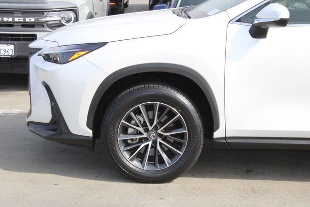 Certified 2024 Lexus NX 250 FWD image 4