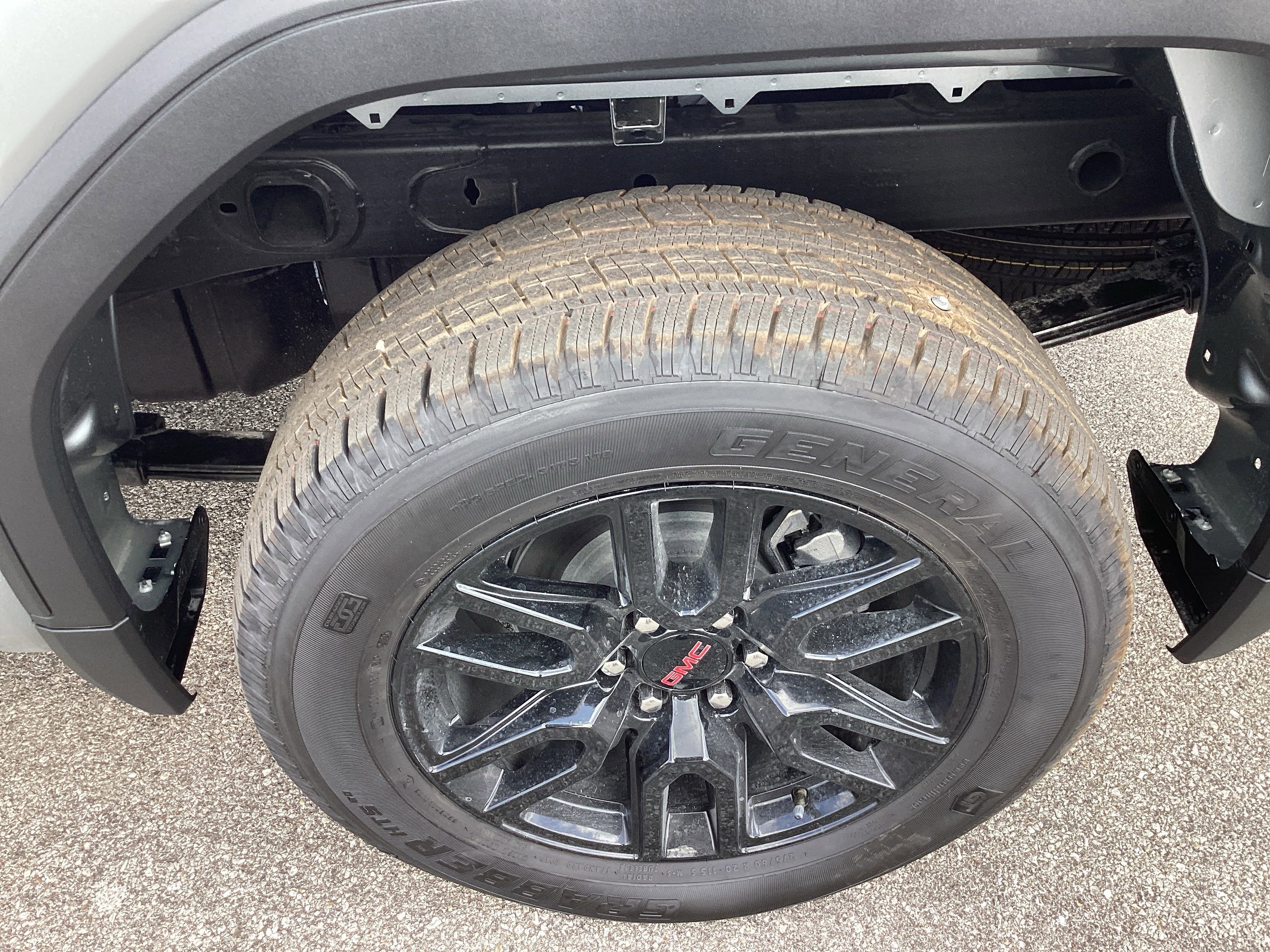 New 2026 GMC Sierra 1500 Elevation w/ LPO, Elevation Black Package image 11
