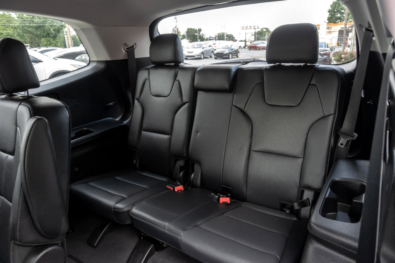 Used 2024 Kia Telluride EX w/ EX Captain's Chair Package image 20
