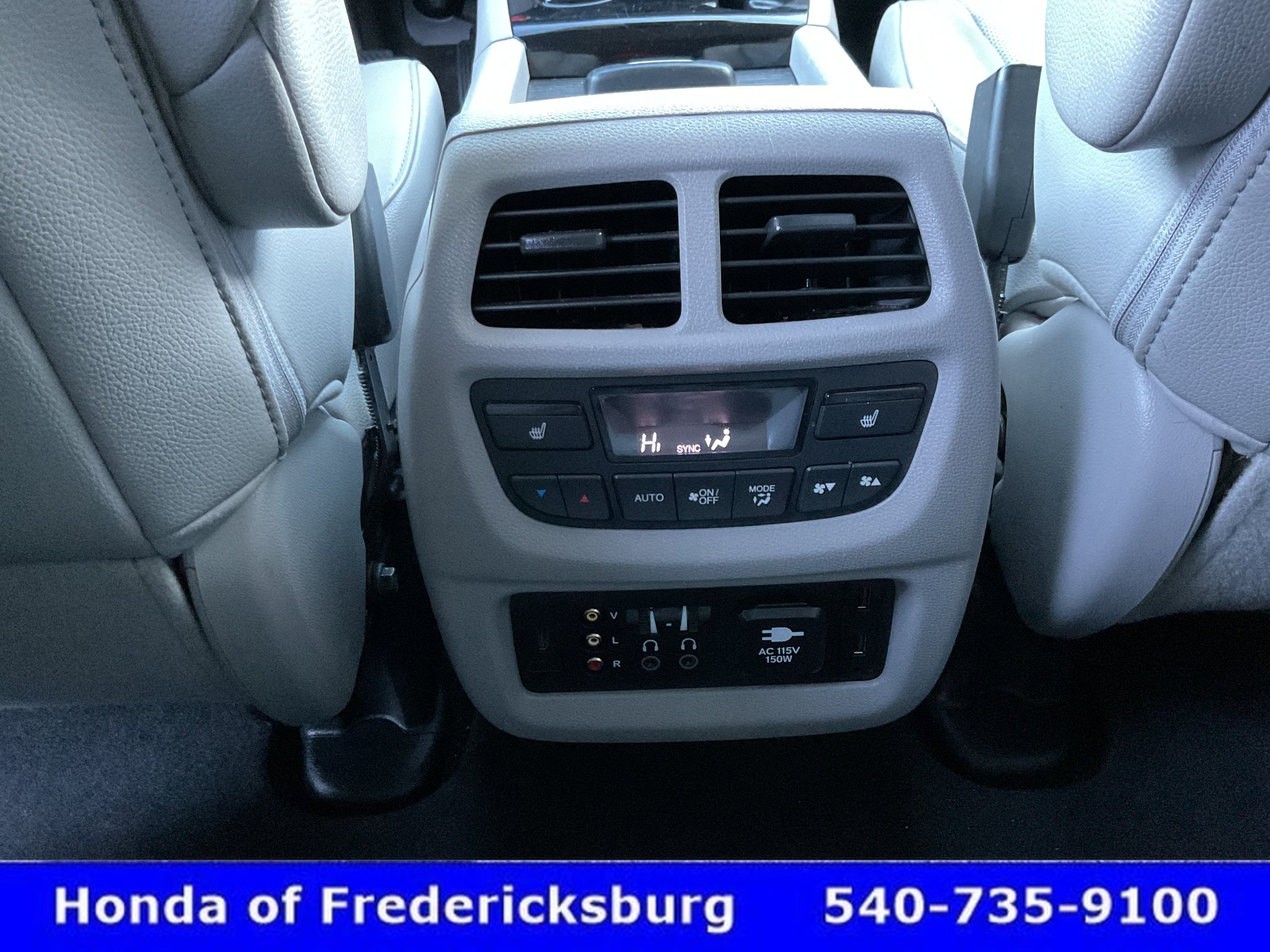Certified 2017 Honda Pilot Elite image 42