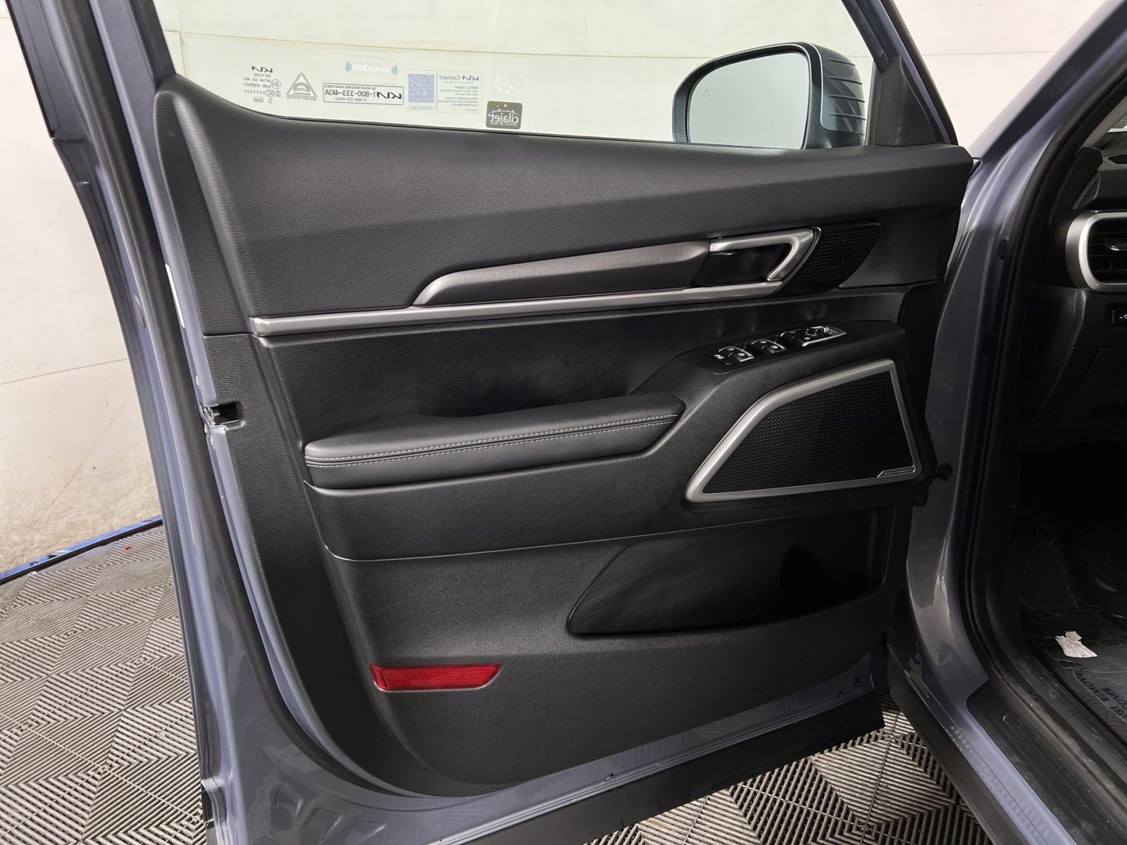 Used 2023 Kia Telluride S w/ S Sunroof Package AWD/4WD image 14