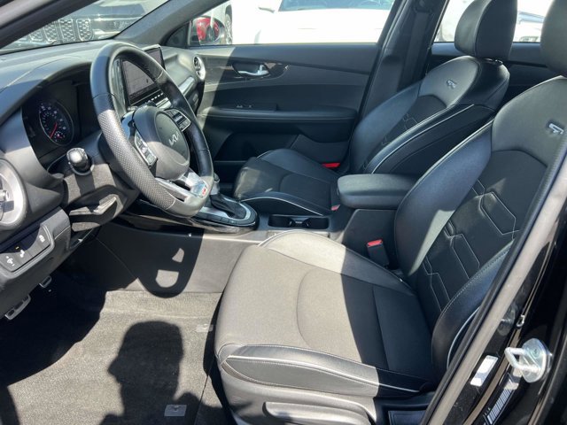 Used 2023 Kia Forte GT-Line w/ GT-Line Technology Package image 14