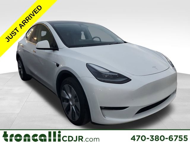 Used 2023 Tesla Model Y Long Range image 1
