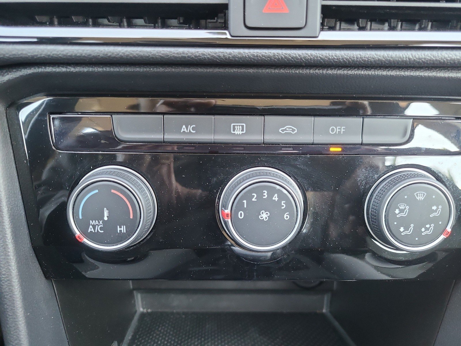 Used 2023 Volkswagen Taos S w/ Driver Assistance Package FWD image 29