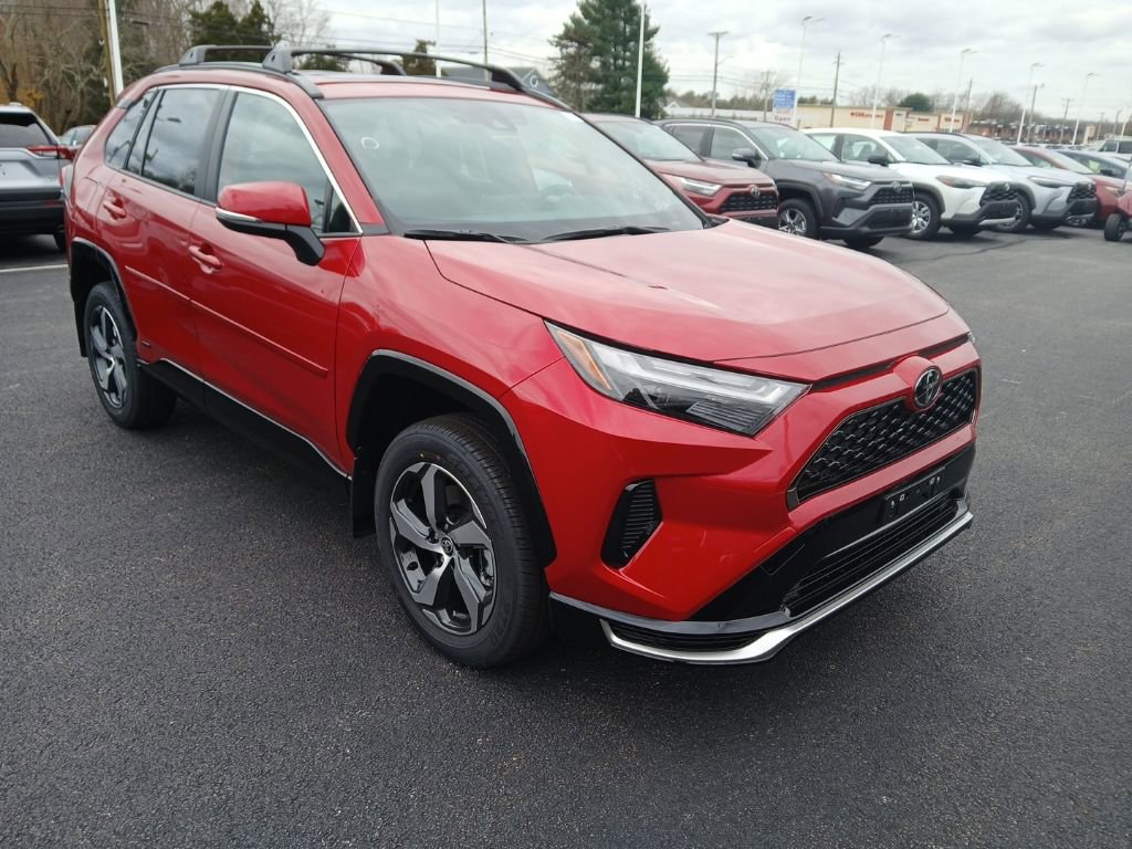 New 2025 Toyota RAV4 SE image 1