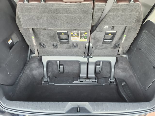 Certified 2021 Toyota Sienna Platinum FWD image 33