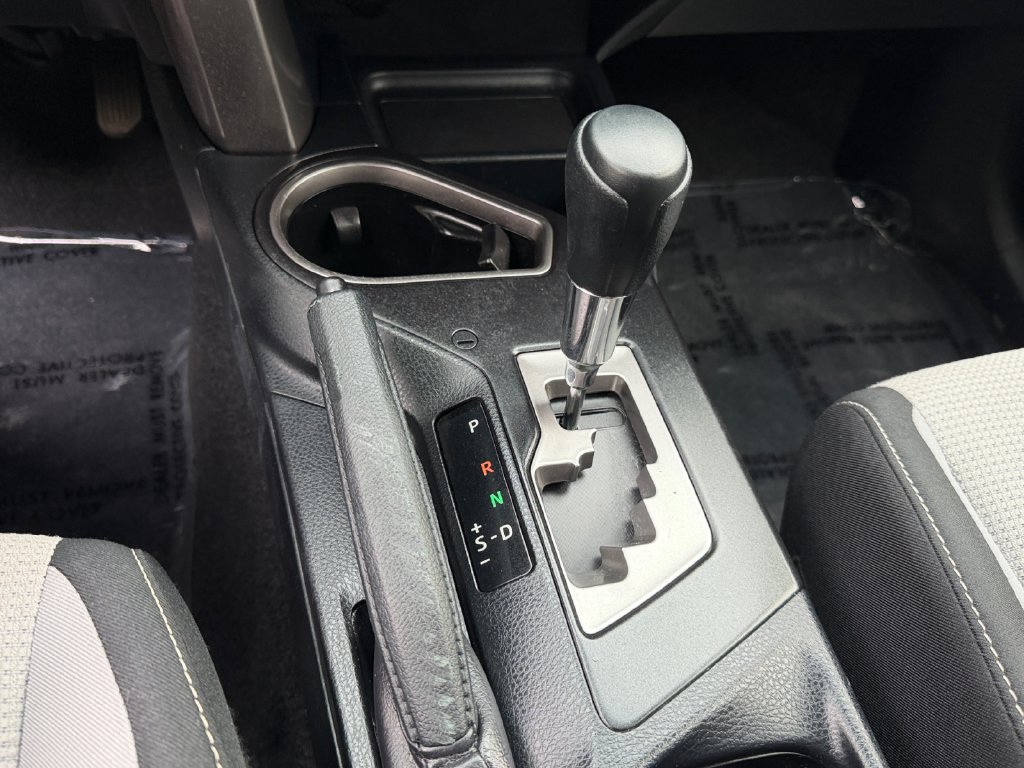 Used 2017 Toyota RAV4 XLE AWD/4WD image 24