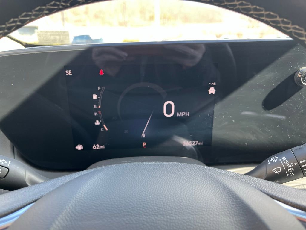 Used 2025 Buick Encore GX Preferred AWD/4WD image 12
