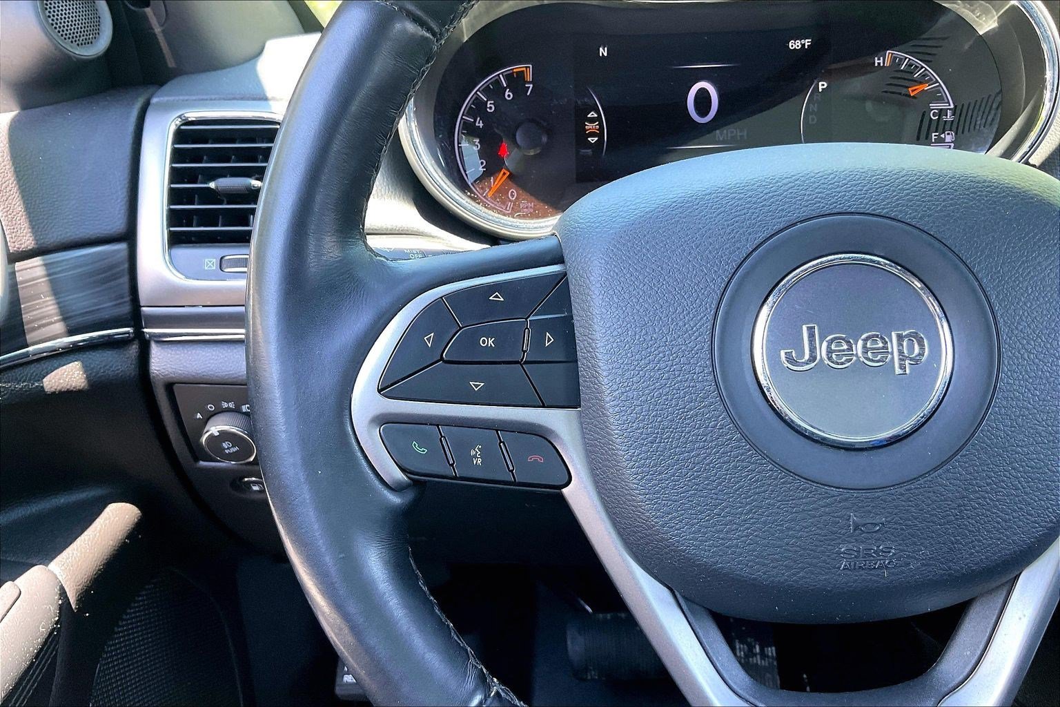 Certified 2021 Jeep Grand Cherokee Limited AWD/4WD image 17