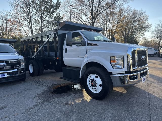 New 2026 Ford F750 2WD Regular Cab Super Duty image 2