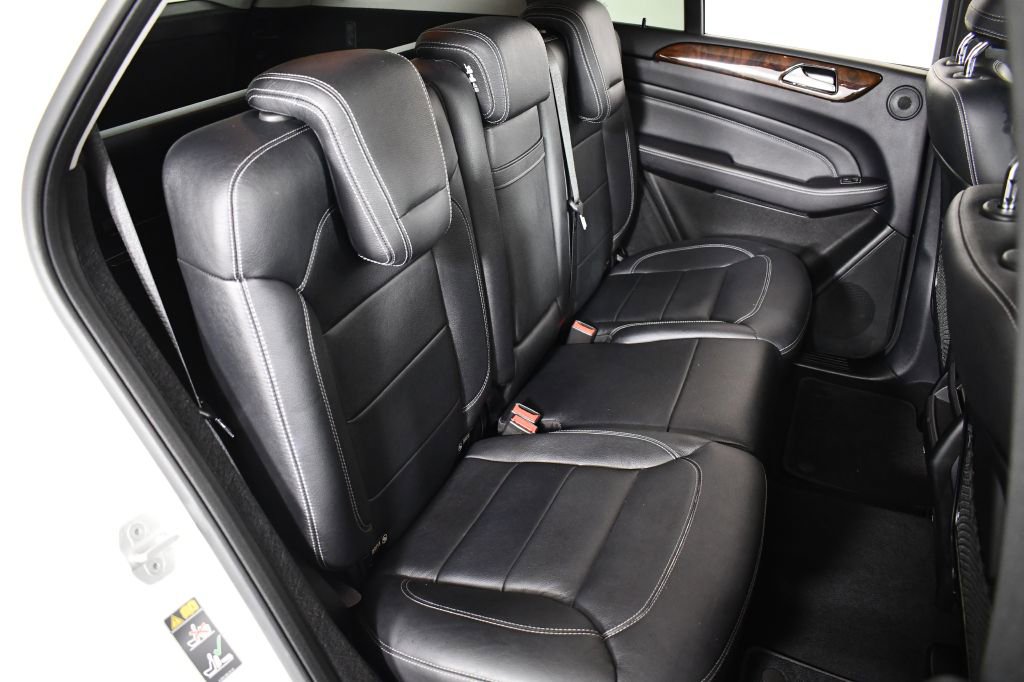 Used 2015 Mercedes-Benz ML 250 BlueTEC 4MATIC image 24