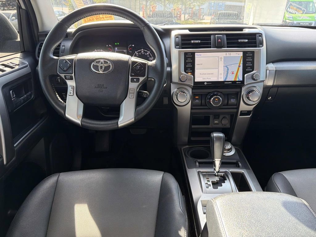 Used 2020 Toyota 4Runner SR5 Premium AWD/4WD image 17