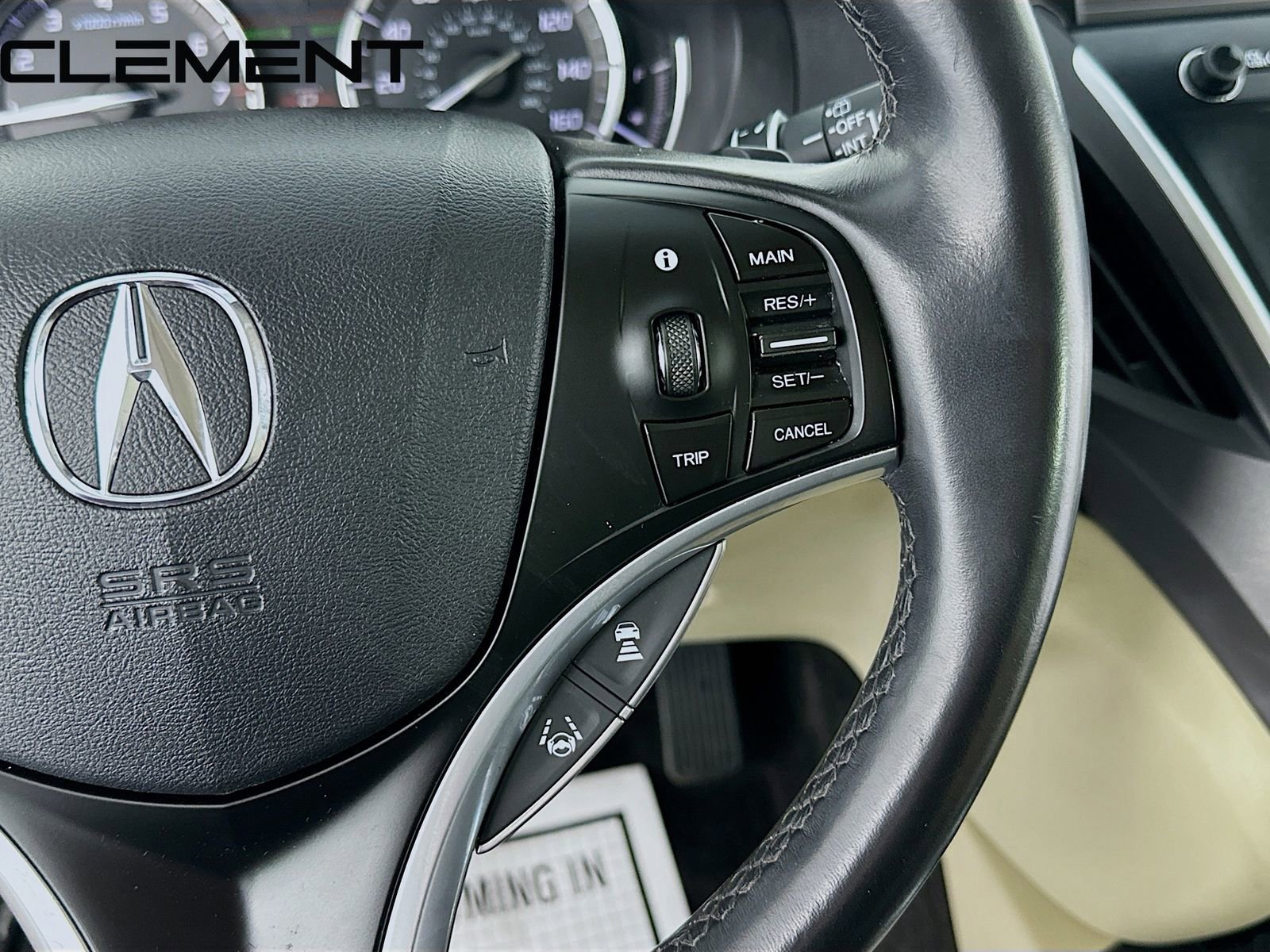 Used 2020 Acura MDX SH-AWD image 17