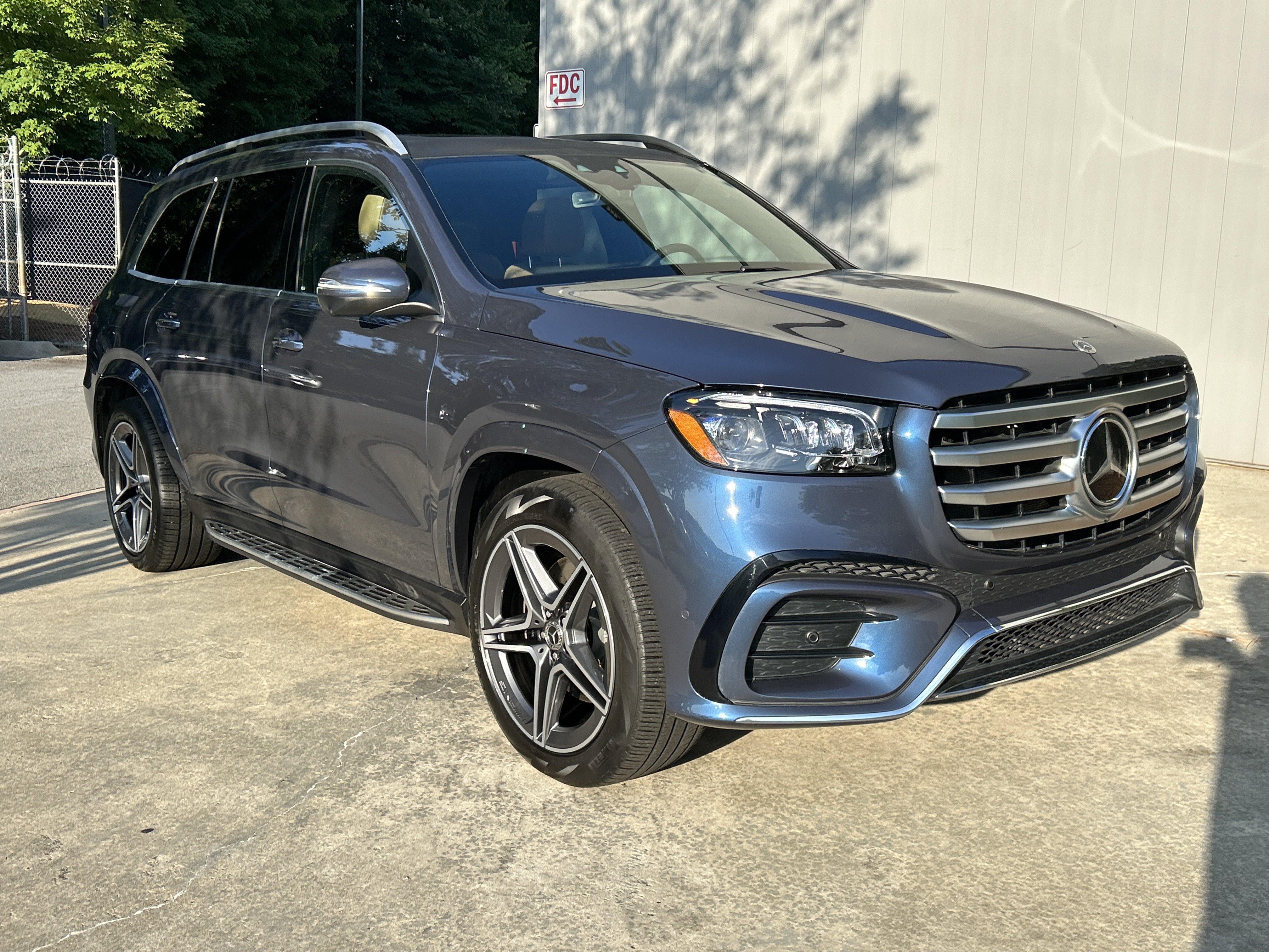 Certified 2024 Mercedes-Benz GLS 450 4MATIC image 4