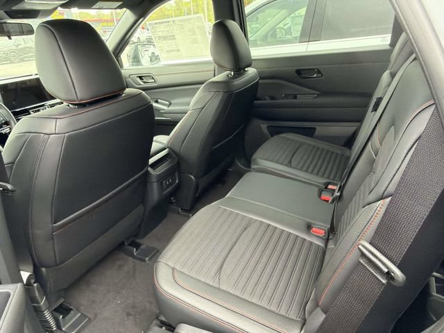New 2026 Nissan Pathfinder Rock Creek AWD/4WD image 10