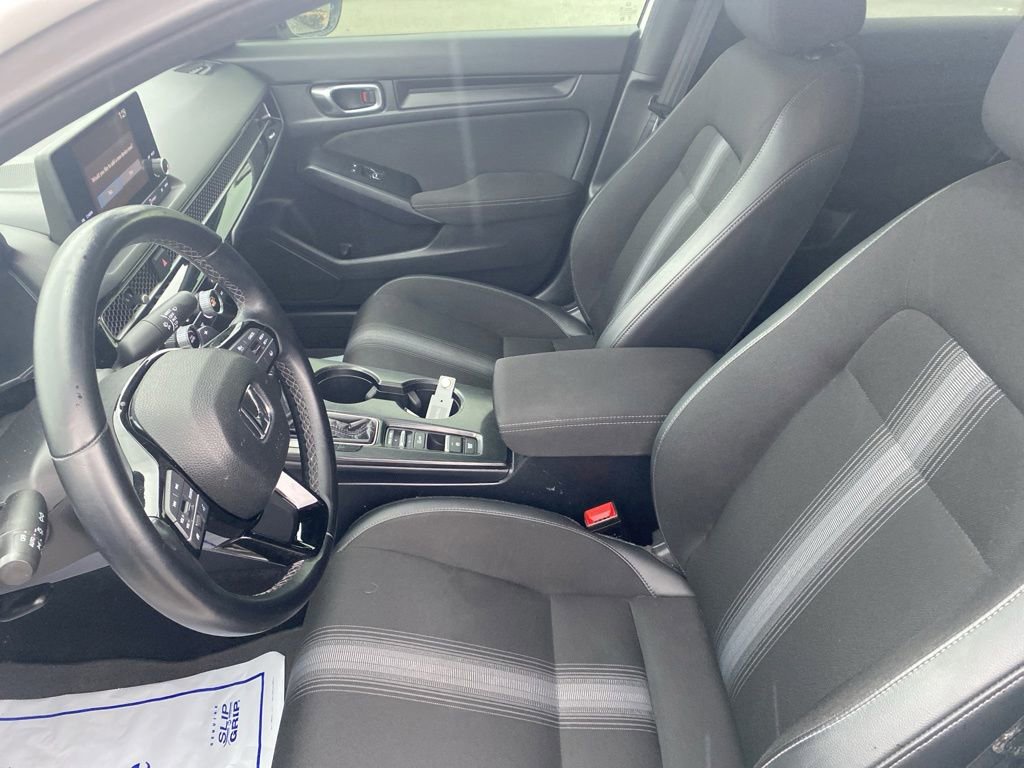 Used 2023 Honda Civic Sport image 9