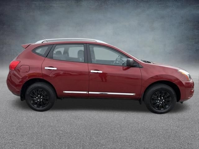 Used 2015 Nissan Rogue S w/ Convenience Package AWD/4WD image 6