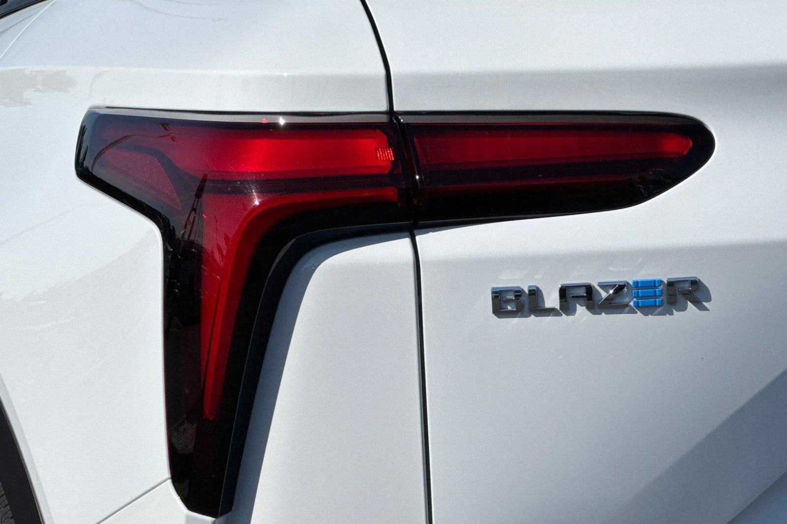 Used 2026 Chevrolet Blazer EV LT FWD image 43