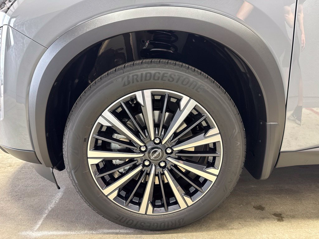 New 2026 Nissan Pathfinder Platinum AWD/4WD image 37