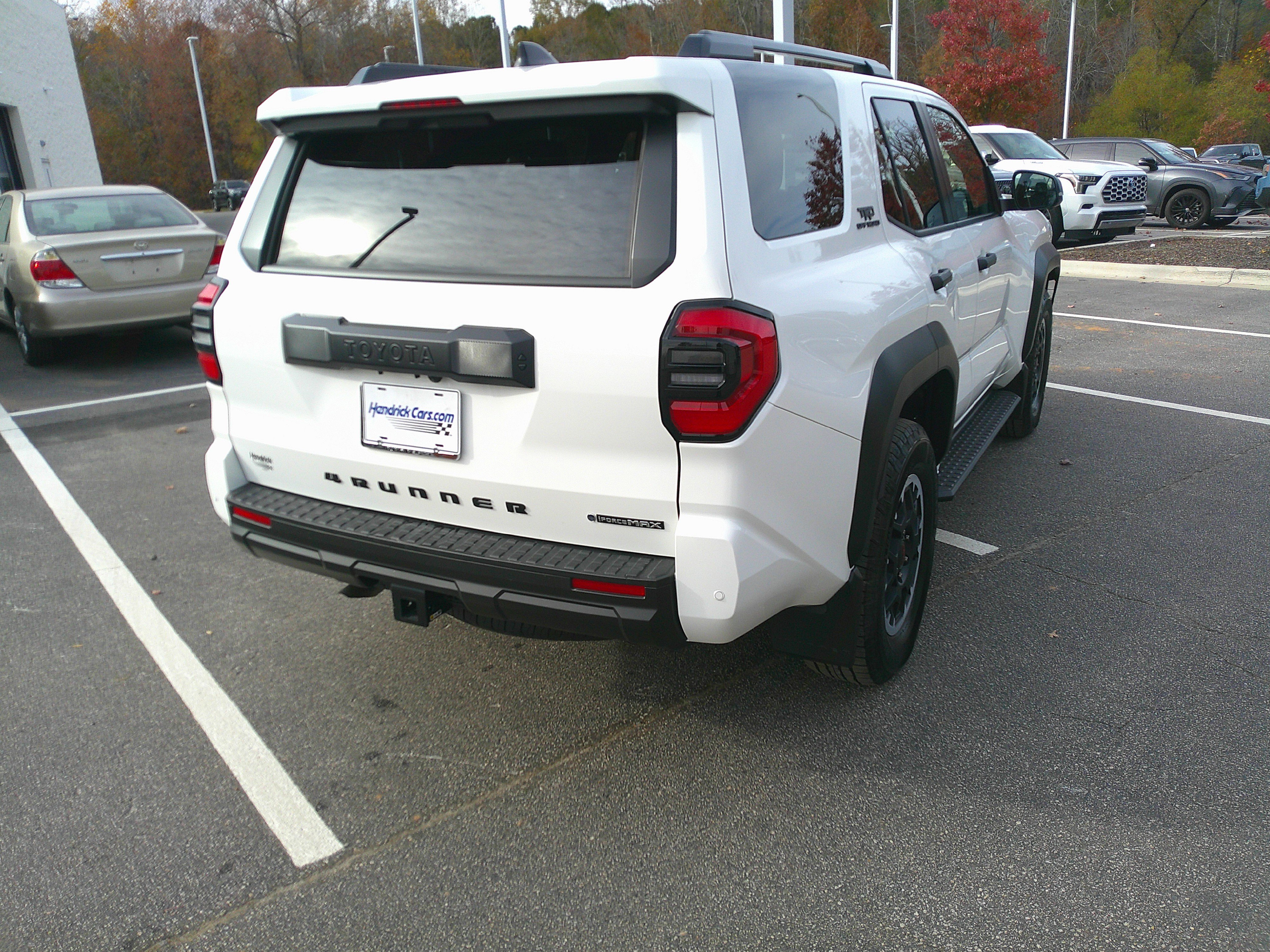 Used 2025 Toyota 4Runner TRD Off-Road Premium image 11